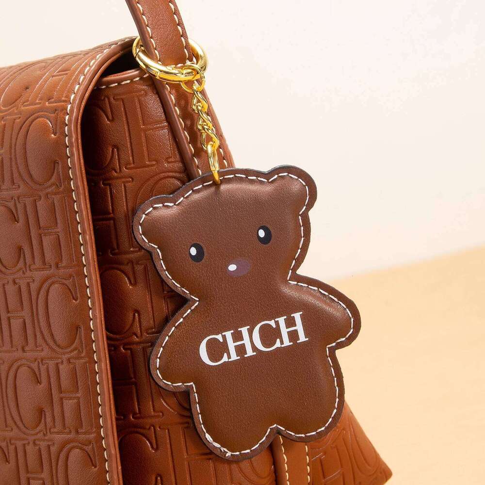 Fashionable New 2025 Luggage Hanging with Teddy Bear Flower Pattern and Simple Decoration XJ260106