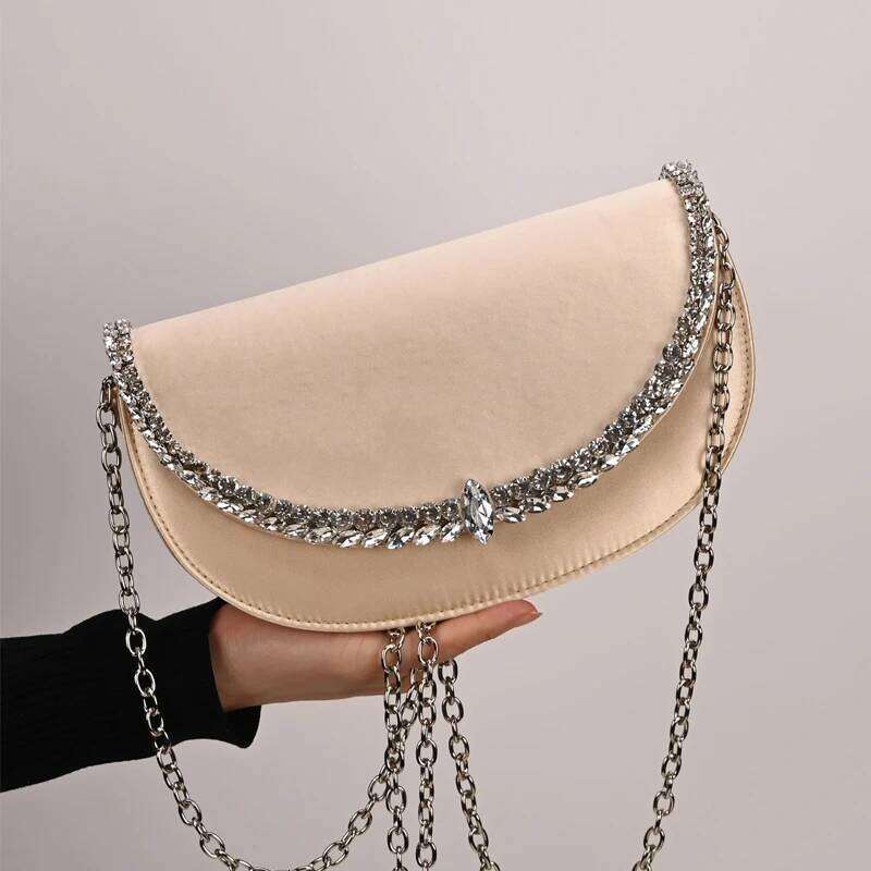 Shell Shaped Satin Clutch Evening Bags For Women Luxury Handbag Purse 2026 New In Mosaic Shiny Imitation Chain Shoulder Andralyn