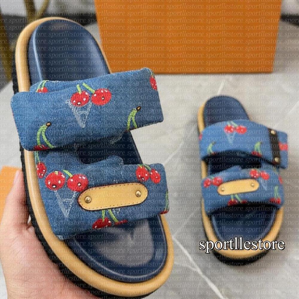 Designer Slipper TM Pool Pillow Flat Comfort Mules Sandals Takashi Murakami Black White Colorful Flowers Bom Dia Sandale Womens Mens Beach Holiday Slides