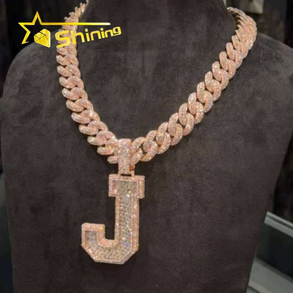 Iced Out Jewelry Letter Baguette 925 Silver VVS Moissanite Moissanite Custom Pendant for Cuban Link Chain