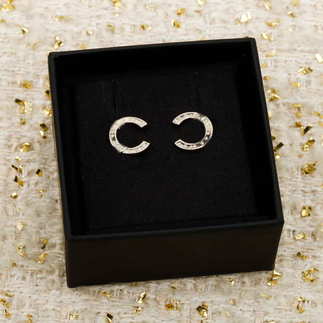 2026 Luxury quality charm stud earring in 18k gold plated have stamp simple design special style PS6291B