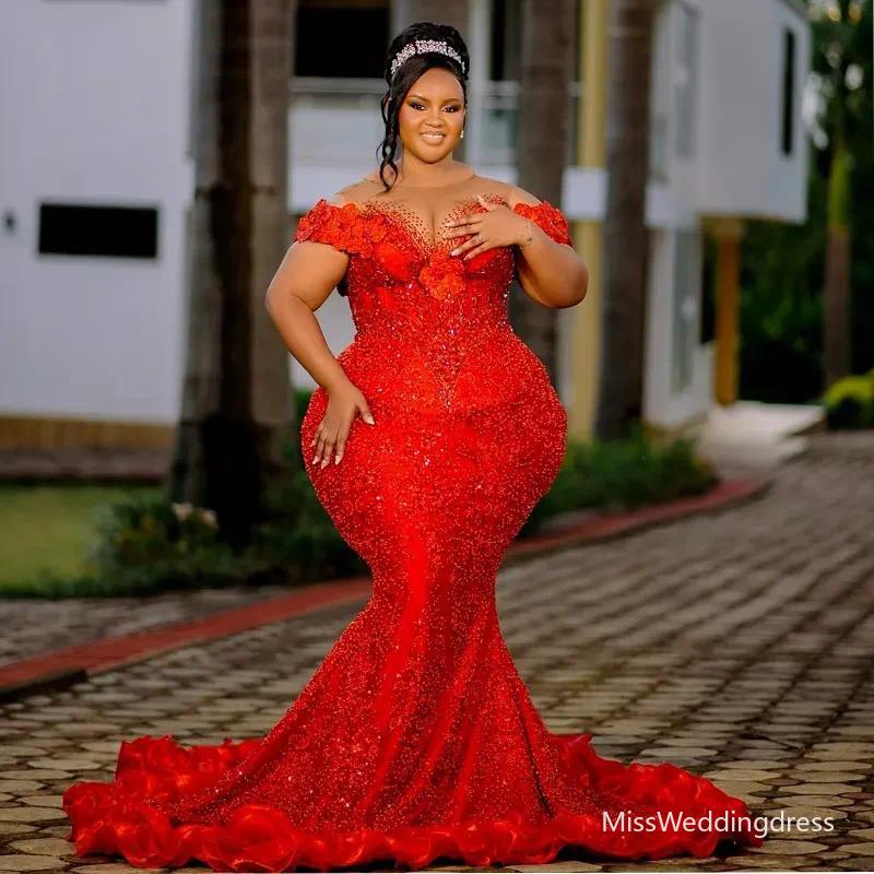 Plus Size Red Mermaid Prom Dress 2026 Evening Dresses Illusion Beaded Lace Crystals Sheer Neck Flora Rhinestones Birthday Dress Second Reception Gowns AM3099