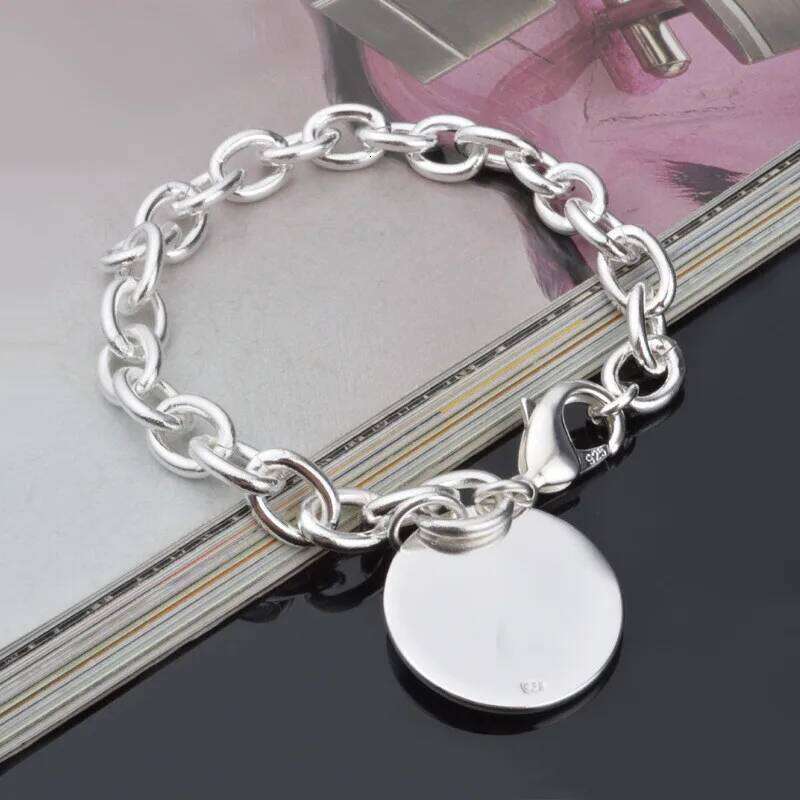 Circle Tag Bracelet Woman Fashion Wedding Engagement Party Jewelry