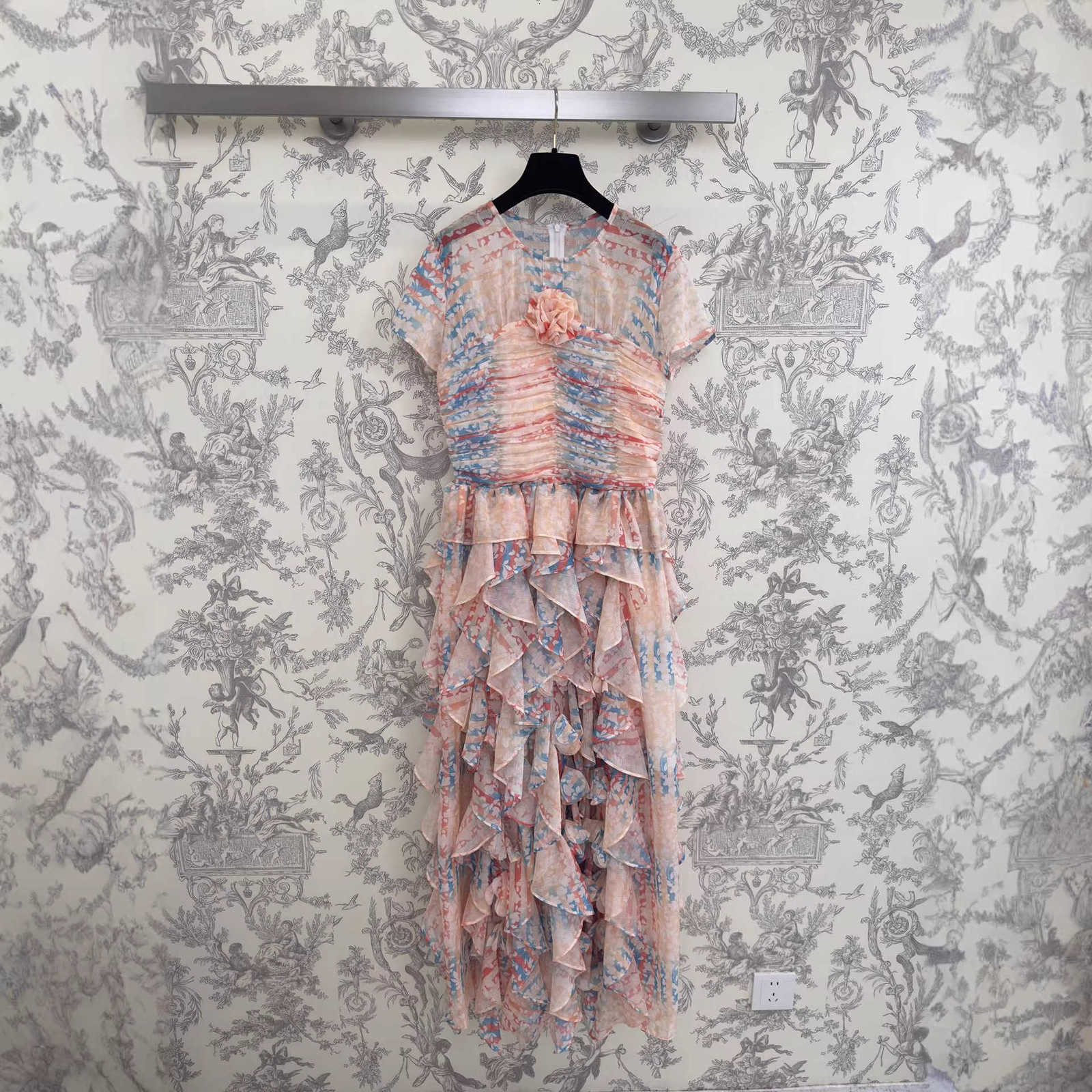 Basic & Casual Dresses Designer women Dresses 26ss Spring New Small Fragrance Style Floral Short Sleeve Dress Long Dress E52E