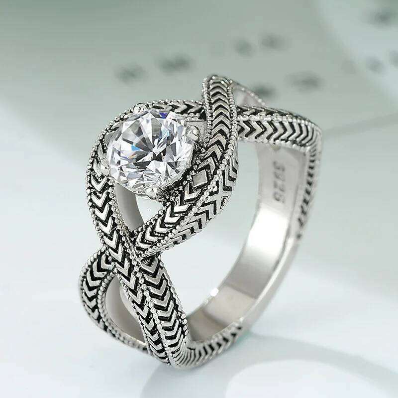 New Exquisite Simple Personality Retro 925 Jewelry Twist Thai silver Female Infinity Endless Love Men Party Ring