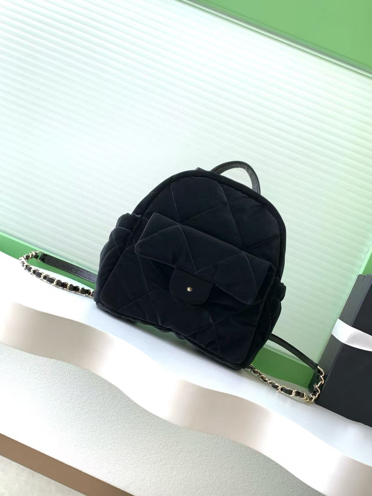 2025 high-quality designer luxury women's ski velvet backpack fashion classic cross-body bag original 10A handbag women's luxury brand shoulder bag