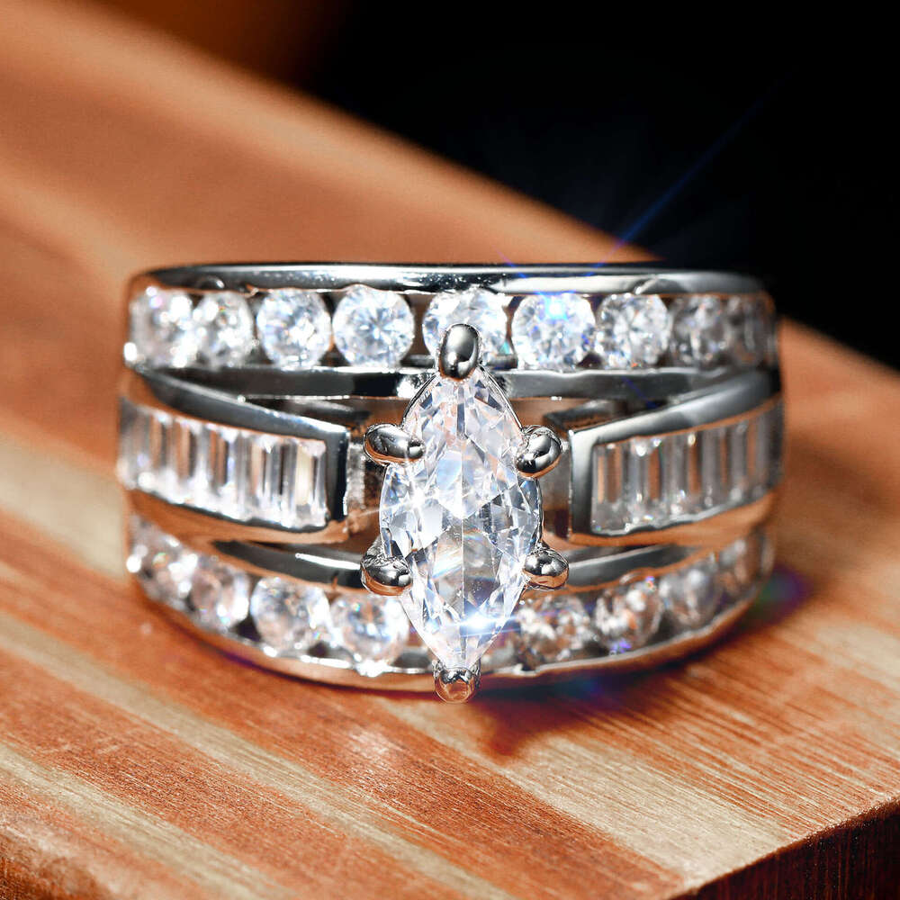 European And American Cross-Border Inlaid Zircon Fashionable Personality Women's Couple Engagement Birthday Gift Ring Jewelry