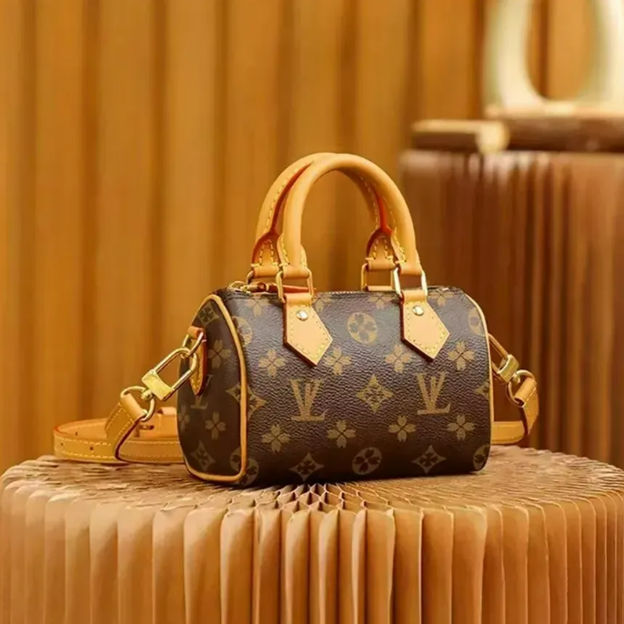 Designer bag High Quick nano Boston Tote Mini Pillow Handbag Womens Crossbody Messenger Bag Classic Design Floral Make shoulder bag louisities vittonn bag viitton