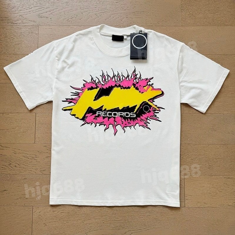 2026 Quality Graphic Shirt Mens Short Sleeve Designer With NFC Scan New Womens Wash Street Loose Round Neck Casuas High Streets Trendl Mens Starsshirts