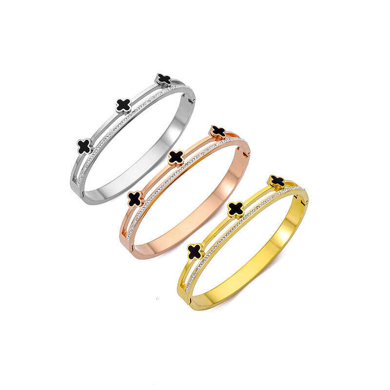 2025 Korean Version Four-Leaf Clover High-End Titanium Steel Inlaid Diamond Bracet For Women, Light Luxury Versati Fashion Bracet, Jewelry Manufacture