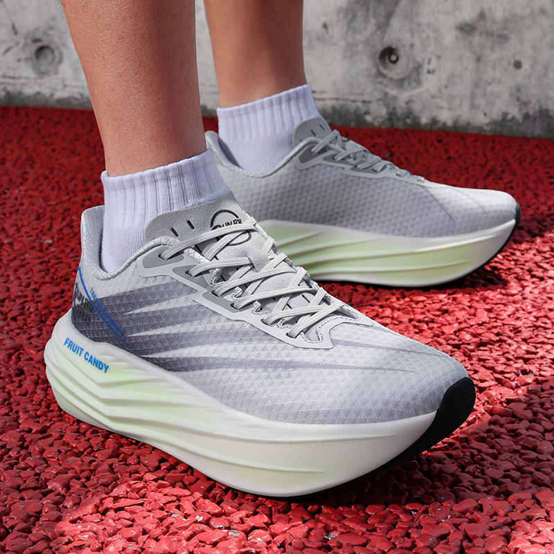 NHOT New Design Shoes Summer New couple Running shoes Breathable and fashionable mesh shoes super soft thick-soled anti-slip casual sports shoes Free 