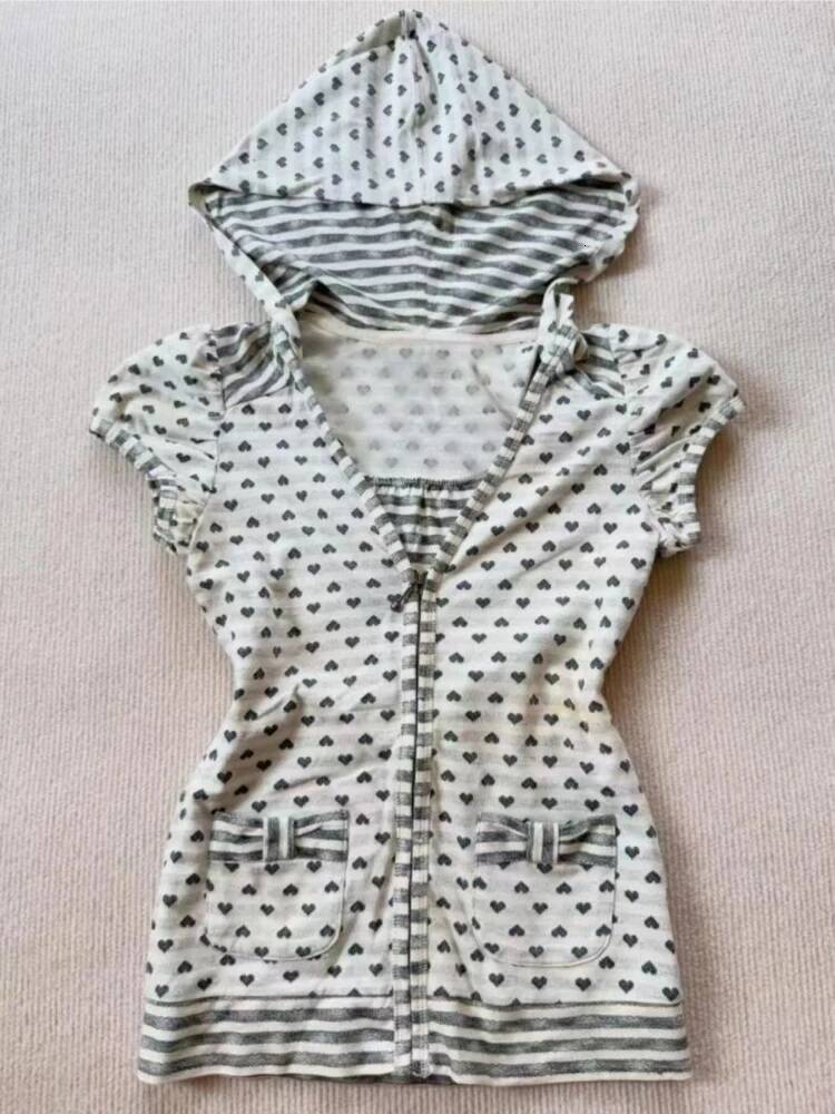 Bestseller Japanese Sweet Polka Dot Print Hooded T-shirt Women New Gothic Slim Short Sleeve Tops Hot Chick Vintage Casual Clothing Summer ddmytues