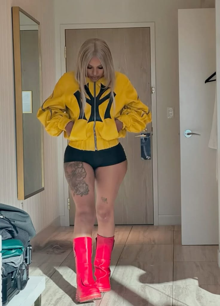 Men's Jackets 2026 Mowalola Embroidery Double-sided Short Flight Jacket Bomber YVL Style WY1435 Zippered Fashion Jacket A must-have for hip-hop f