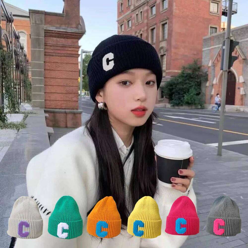 1Pack Men Women,Winter Warm Thick Slouchy Beanie Hats with Letter Print Suitable for Skiing,Outdoor Activities 26L0107