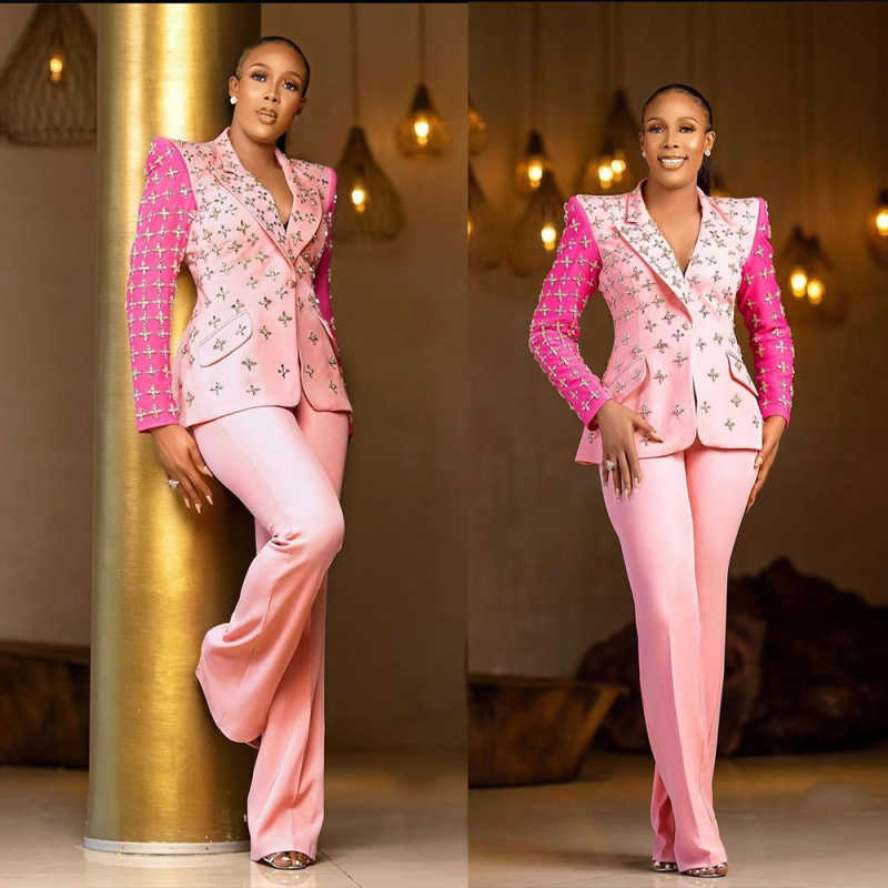 Design Women Jacket Crystal 2 Pcs Jacket Pants Mother Of The Bride Suits Luxury Peaked Lapel One Button Pants Suit Customized