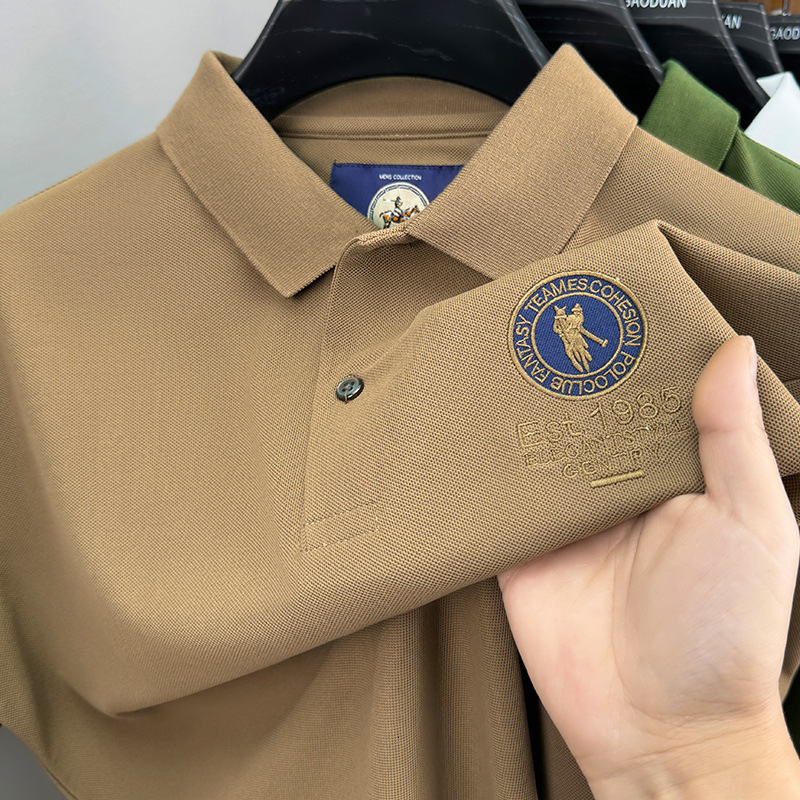 Summer New Luxury Designer Polo Shirt Men Fashion 220G Breathable Fabric Turn Down Collar With Embroidery Detail Short Sleeve Tops Light Business Casu
