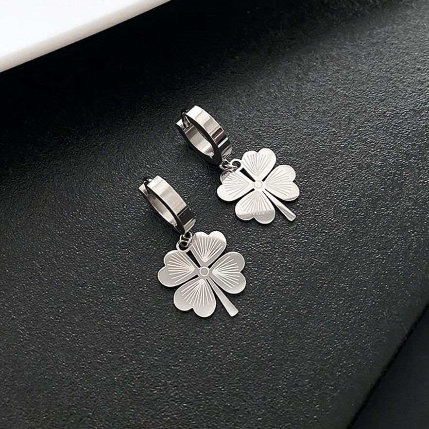 Designer Earrings Designer Earrings for Women Four Petal Flower Earring Gold Drop Earrings Luxury Jewlery Designer for Women Elegant Timeless Sparklin