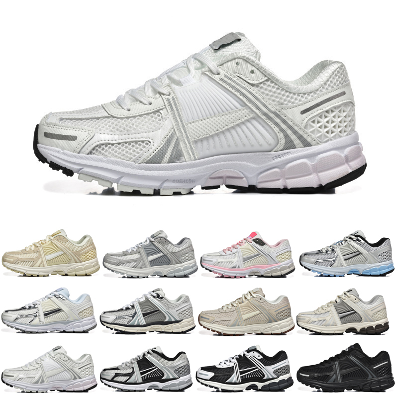 Vomero 5 Running Sh… - image