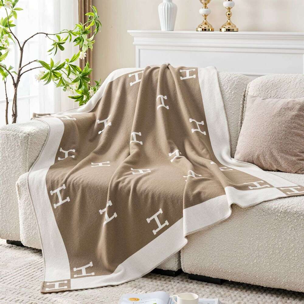Woven single air conditioning sofa cover blanket with H letter aviation flight blanket