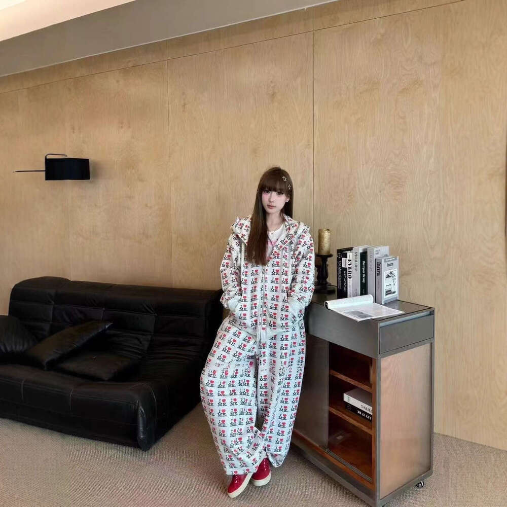 European and American 2026 New Women I Love Me All Over Print Zip Up Hoodie Letter Heart Self Love Streetwear Casual Slim Fit Multi Color