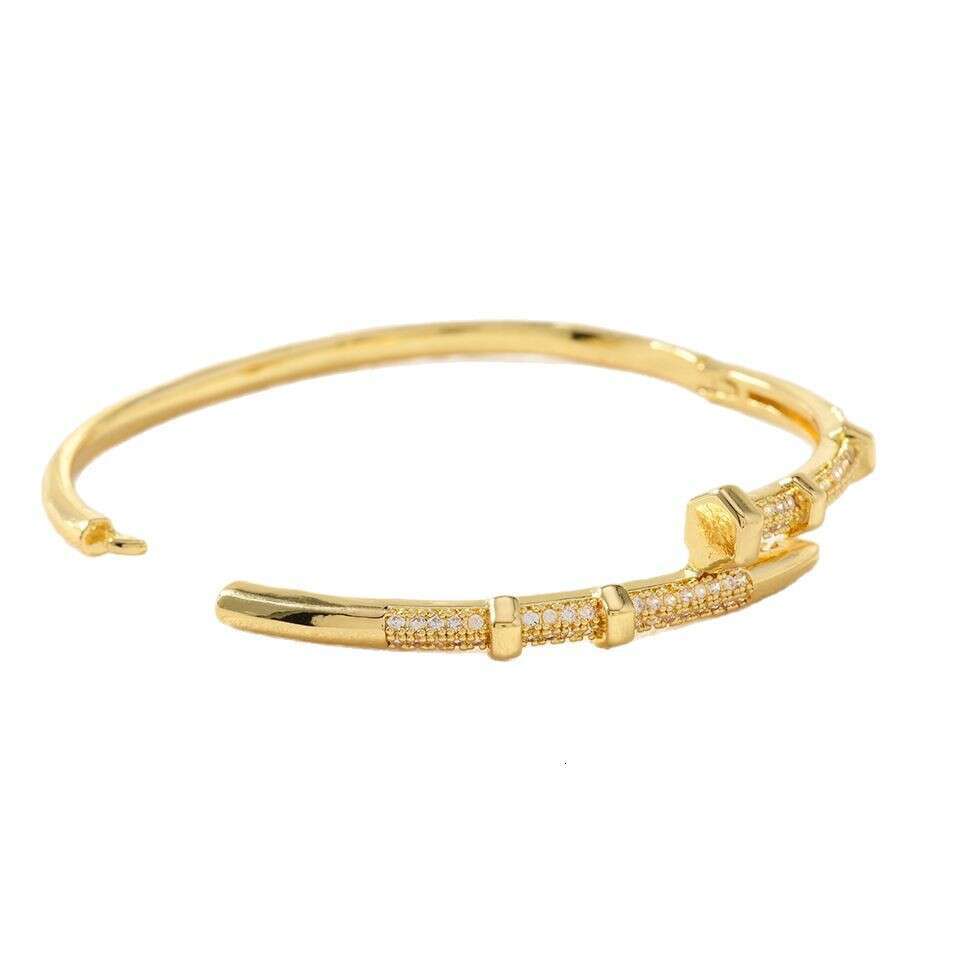 2025 Cross-Border Multiple Alloy Inlaid Zircon Fashion Bracelets High Color Retention Personalized Design Elegant Jewelry For Women Manufacturer Whole