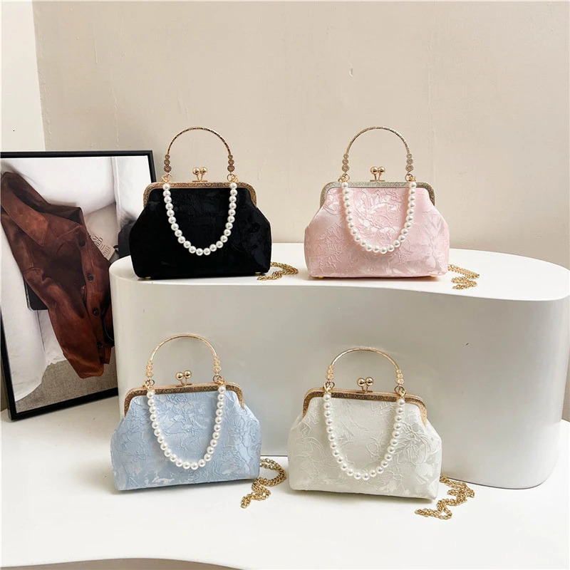 Vintage Classic Lace Bag pearl Evening Bags Wedding Shell Lock Women Shoulder Crossbody Chain Womens Handbags Purses 260104