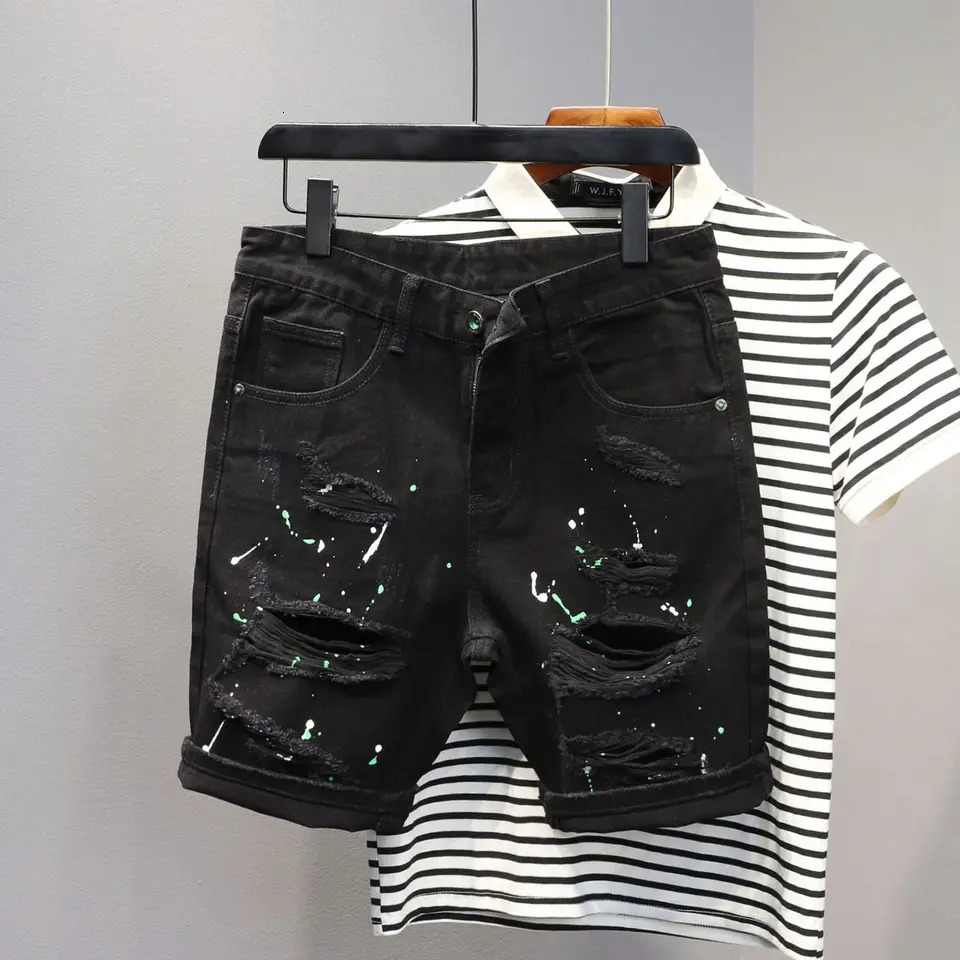 Skinny Short Jeans Pants for Men Black Ripped Man Denim Shorts Slim Sale Vintage Xxxl Jorts Korean Fashion in 260106