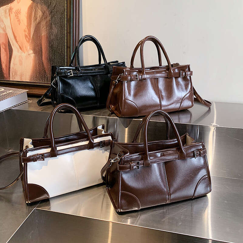 New Handheld Commuter Underarm Fashionable Stylish Color-Block Women's Single Shoulder Oil Wax Leather Vintage Large Capacity Bag