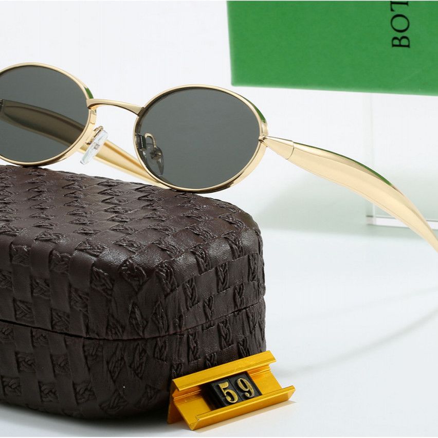 Designer fashion luxury sunglasses new Oval Small Frame European and American Personality Fashion Metal Sunglasses for Photography Cross-Border