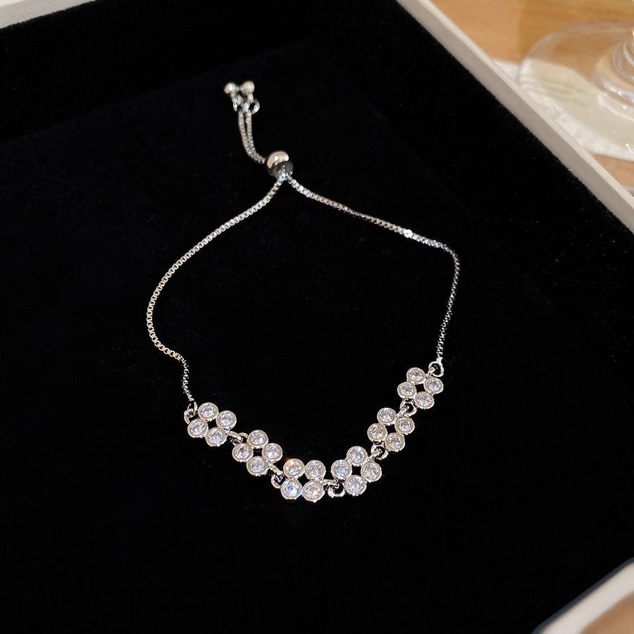 French Zircon Flower Pearl Exquisite Elegant Niche Fashion Versatile Bracelet Light Luxury High-end Feel Women's Jewelry - view 8