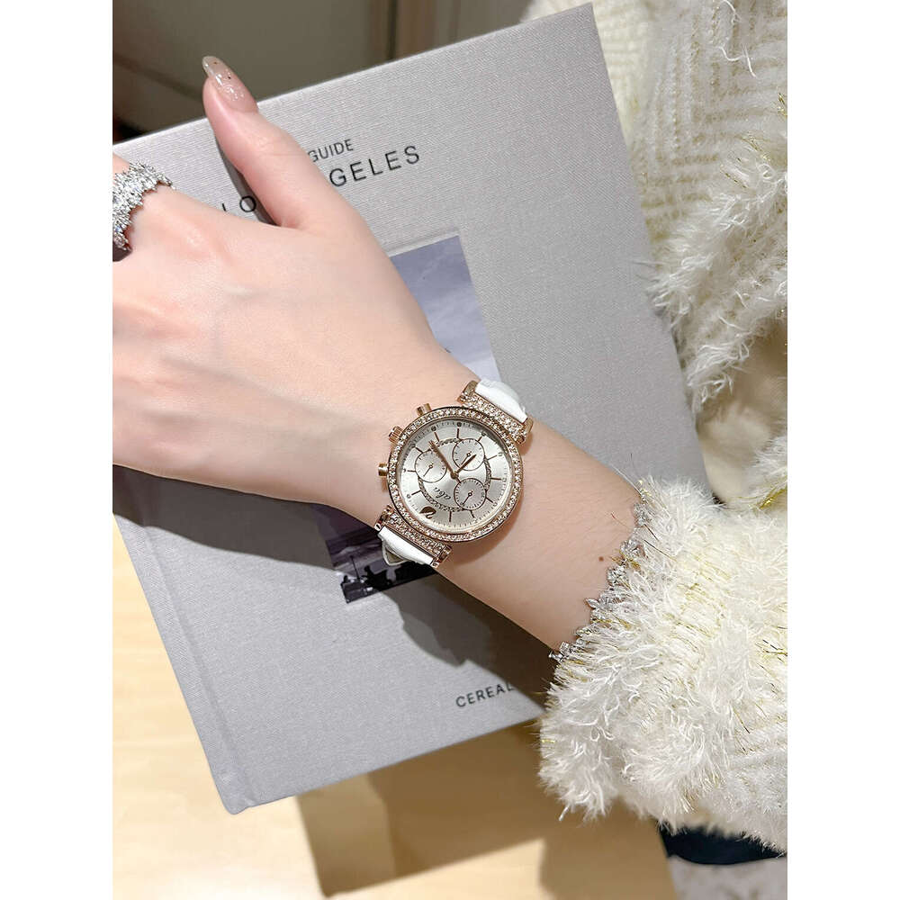 Fashion Swan Diamond-Studded Three-Eye Six-Needle Quartz dainty Watch for Women
