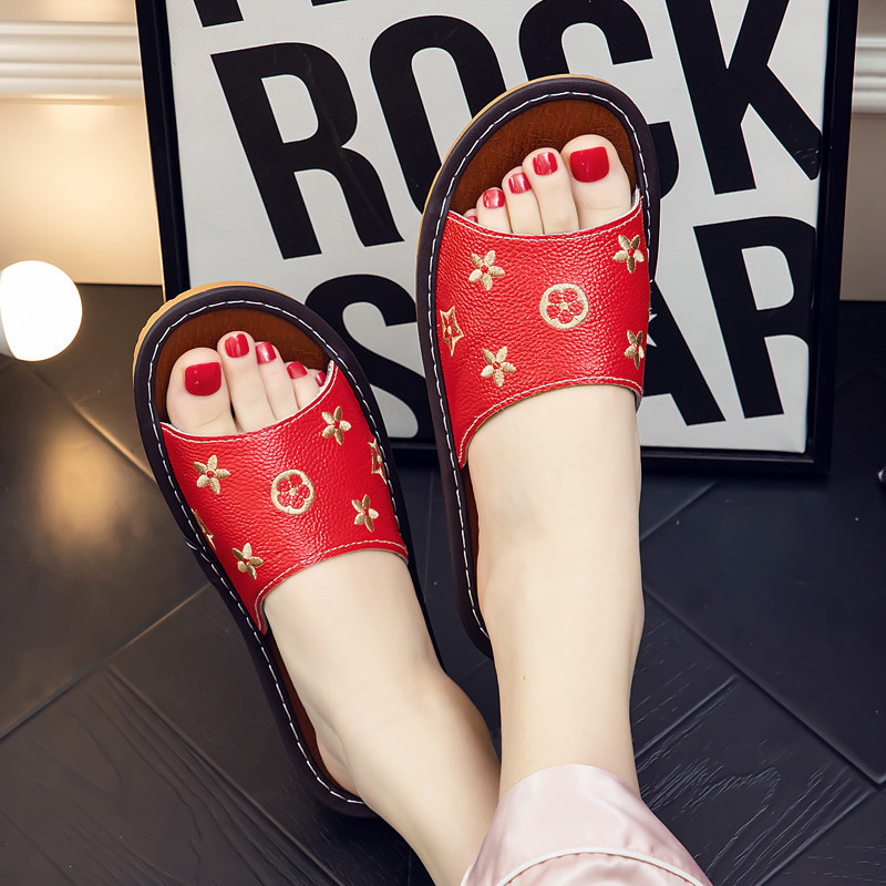 2026 new classic printed mens slippers anti slip home and outdoor waterproof casual womens sandals