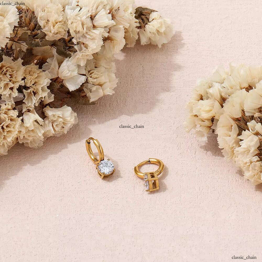 High-end PVD 18k Gold Plated Exquisite Small Elegant VVS Moissanite Waterproof VVS Moissaniteia Huggie Sterling Silver Hoop Earrings