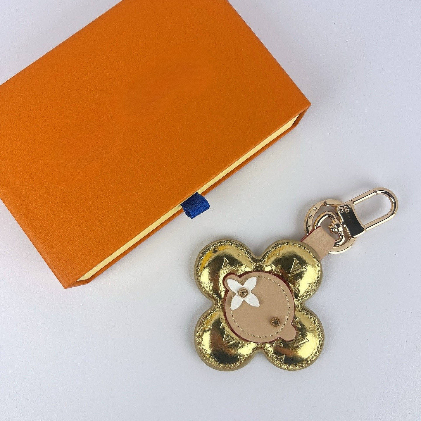 Designer keychain Leather pendant unisex bag Charm car key holders for men and women Charm Bag Auto Accessory perfect Christmas gift