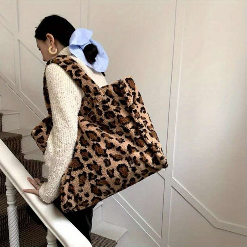 JINXIANGGUO Women S Large Capacity Tote Bag Elegant Leopard Like Animal Print Spacious Everyday Travel Handbag For College Work Commute Durable Structured Shape