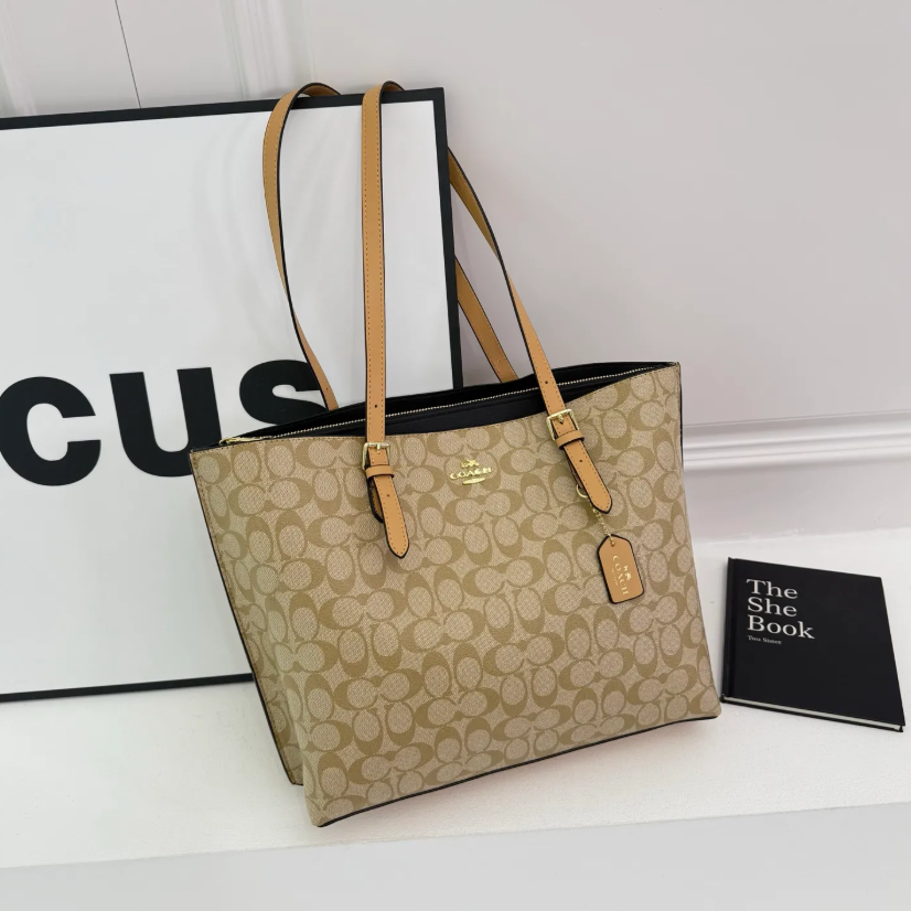 Designer bag New Topdesigner Shoulder tote Bags For womans handbag Fashionable casual flap armpit women crossbody bagFree shippinghand bag good