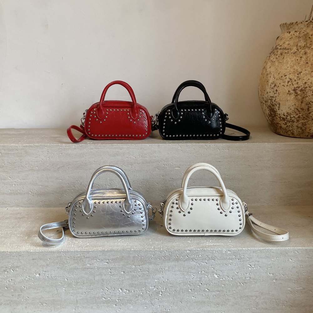 Spice Girl Rivet Small Square Bag Trendy Women Commuter Bags Handbag Bag Fashion Shoulder Crossbody Bag