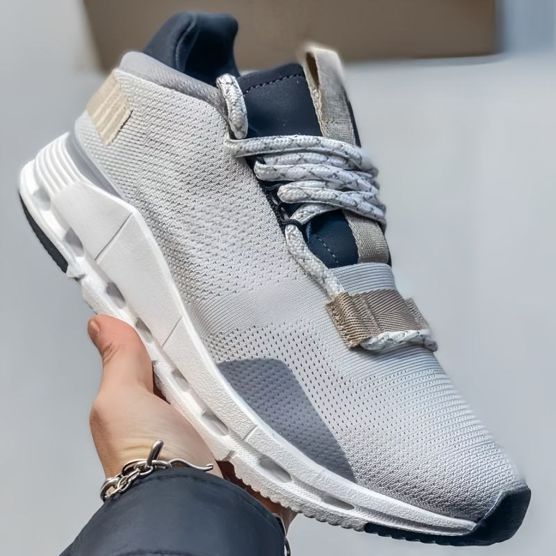 Casual shoes fashionable casual shoes top designer shoes outdoor anti-slip lace-up shoes rubber couple sneakers flat air-cushioned shoes running shoes