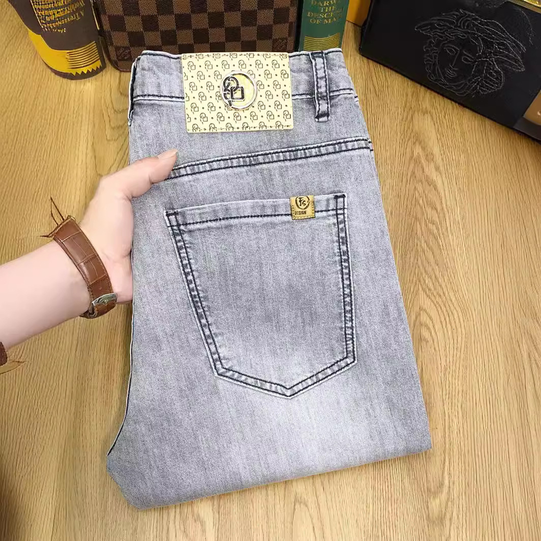 Designer Clothes Summer Thin Men's Luxury Brand Light Gray Lyocell Ice Oxygen Jeans Breathable Slim Fit Straight Trendy Men's Long Pants New Arrival