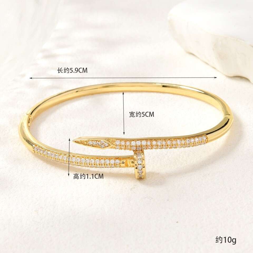 2025 Cross-Border Multiple Alloy Inlaid Zircon Fashion Bracelets High Color Retention Personalized Design Elegant Jewelry For Women Manufacturer Whole