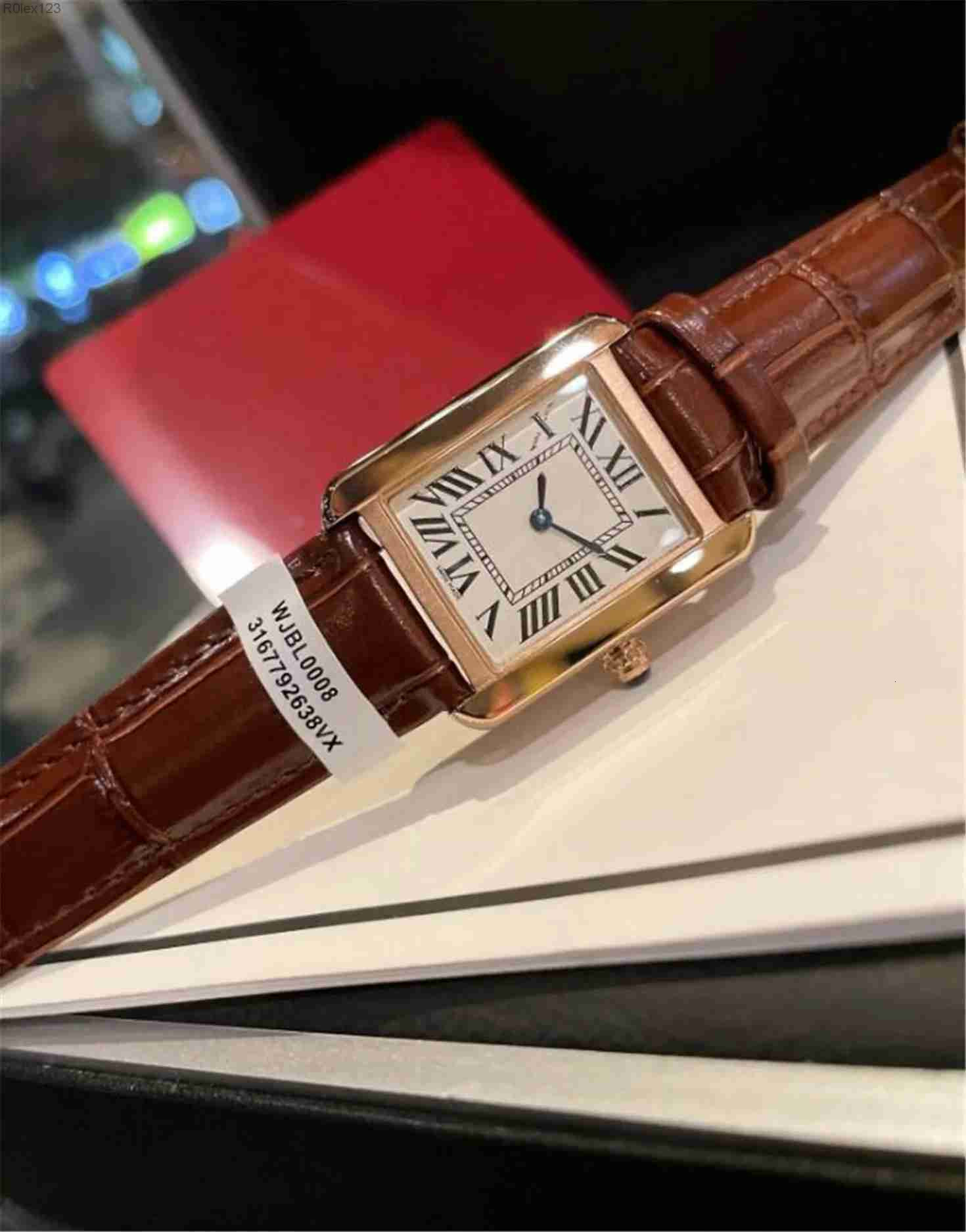 Designer Men Women Watches Hot New Series Top Fashion Casual 27mm 24mm Real Leather Quartz Mon tres Ultra Thin Lady Wristwatches L6 5L9