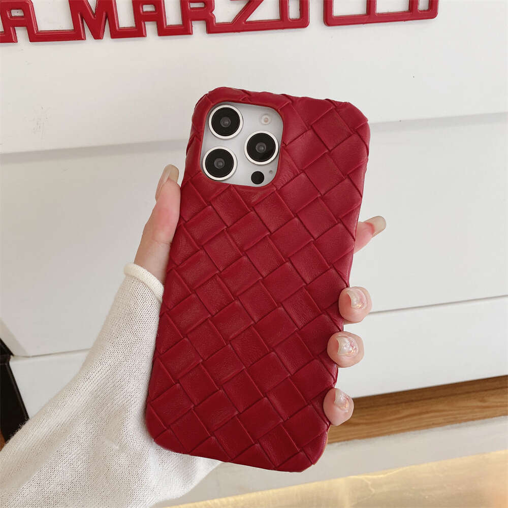 European And American Retro Quilted Leather Case For Apple 16 15 Max, 13, 14 Pro - view 5