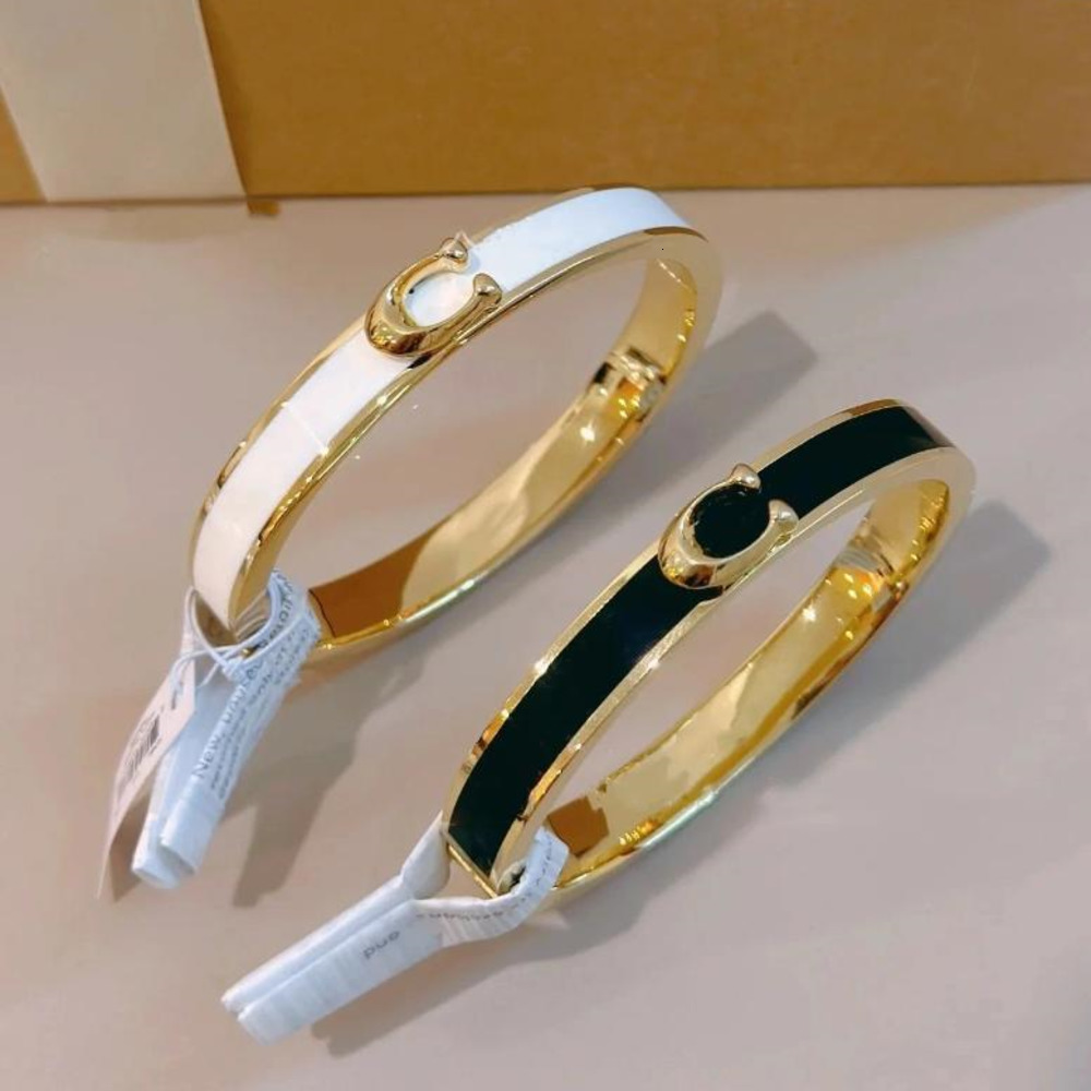 Diamond Bracelet Bangle Fashionable Classic C-Shaped hand chain Black And White Drip Enamel Couple Bracelet AA Gold Woman