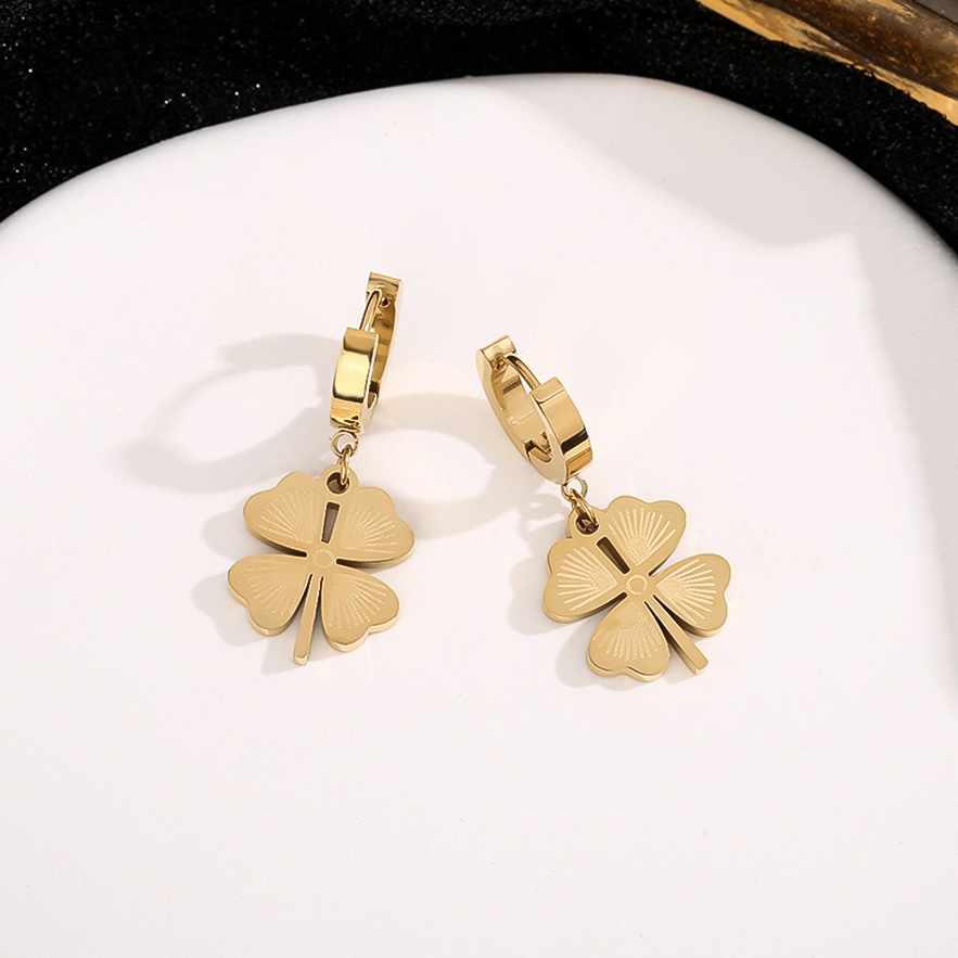 Designer Earrings Designer Earrings for Women Four Petal Flower Earring Gold Drop Earrings Luxury Jewlery Designer for Women Elegant Timeless Sparklin