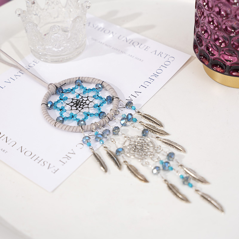 Roaring Elegance Statement Piece Ornate Female Neckwear with Soft Plume