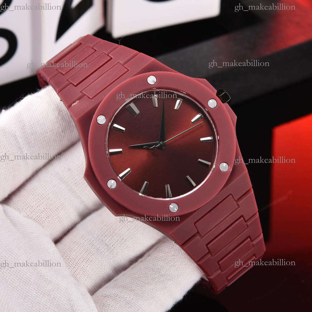 Hublotx Watches Classic Fusion Watch Designer Men Watches Rubber Strap Womens Equipped With Glass Waterproof And Luminous Function Luxury Watch Swiss Timepiece A