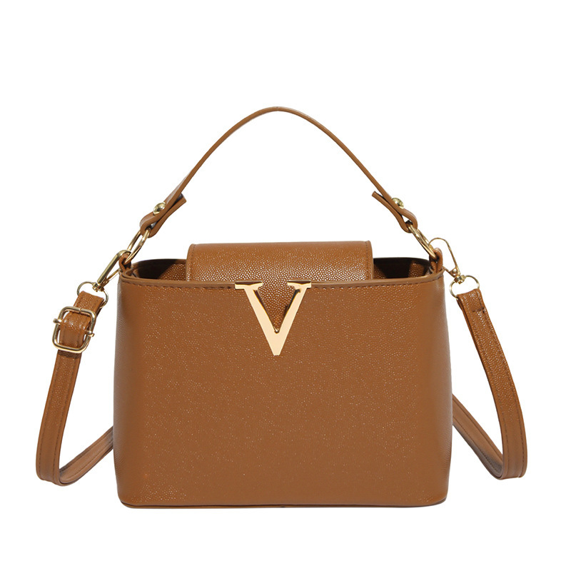 Womens Designer Luxury Fashion Bags for Ladies Small Square Versatile Underarm Chain Shoulder Crossbody Bag highest quality Luxury handbag Bag cross body bag