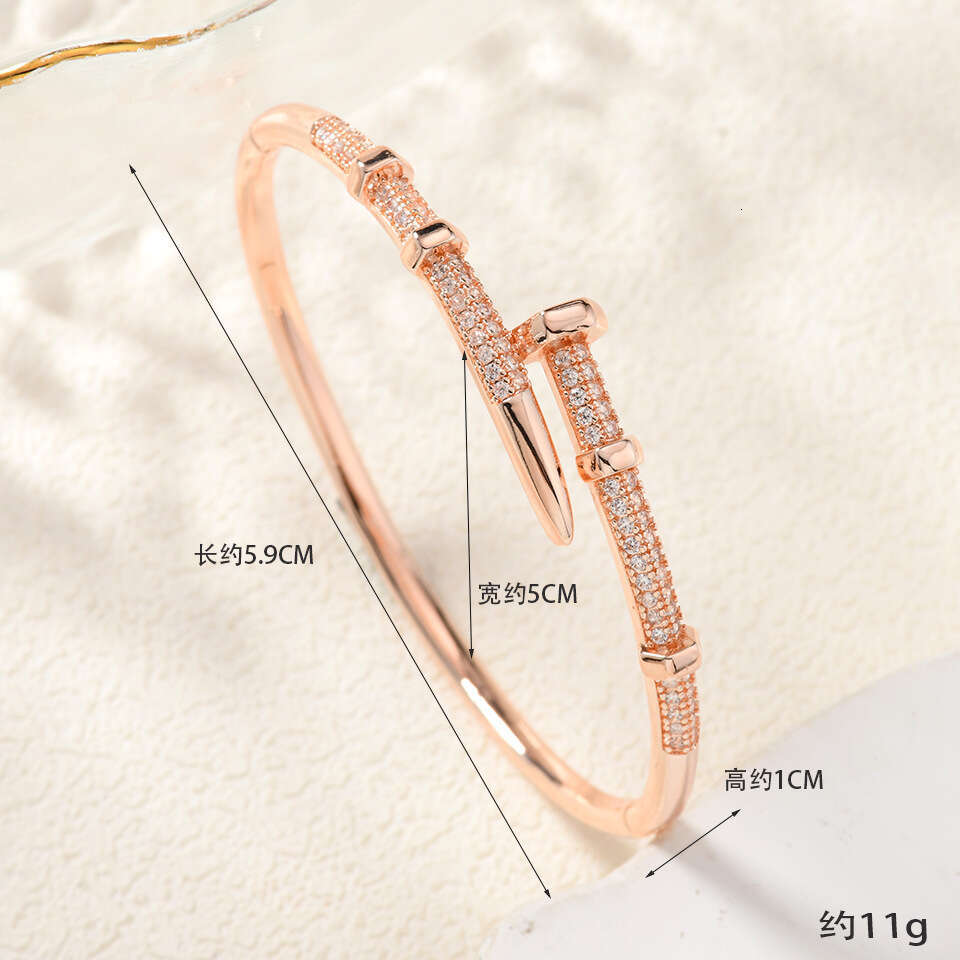 2025 Cross-Border Multiple Alloy Inlaid Zircon Fashion Bracelets High Color Retention Personalized Design Elegant Jewelry For Women Manufacturer Whole