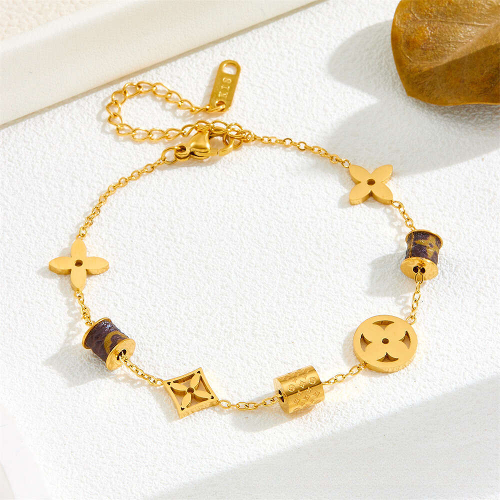 Four-Pointed Star Titanium Steel Bracelet Designer Bracelet Fashionable Minimalist Women's Jewelry