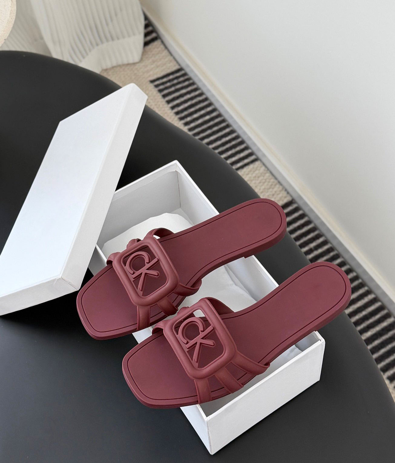 Daily Wear Summer Women Yoana Sandal Flats Calfskin Leather Palladium-plated Buckle Slip-on Pool Flip Flop Luxury Brand Lady Beach Slide Walking EU35-41